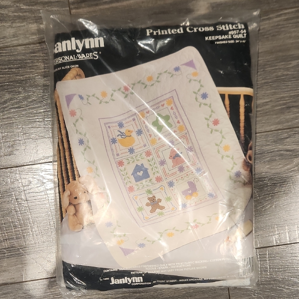 NWT VTG. 1990 Janlynn Printed Cross Stitch Keepsake Quilt Kit 34" X 43"